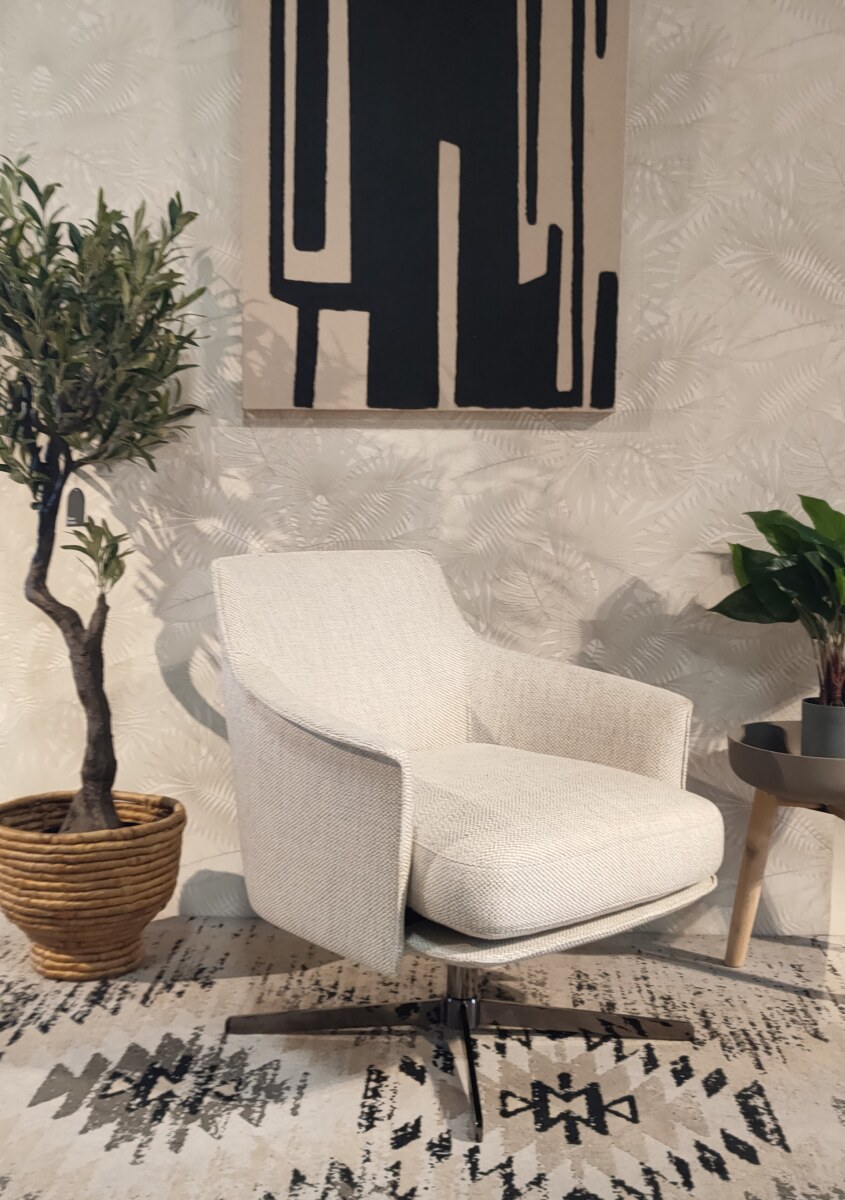 HA597 LEISURE CHAIR A4_51276_01