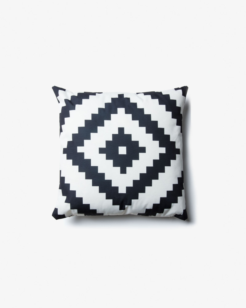 ALL cushion cover 45x45 fabric white black