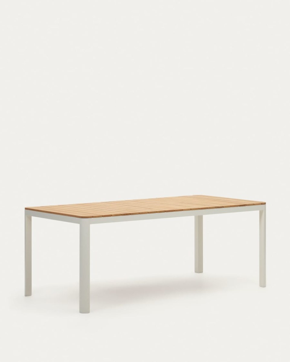 Bona aluminium and solid teak table. 100% outdoor suitable with white finish. 200 x 100 cm