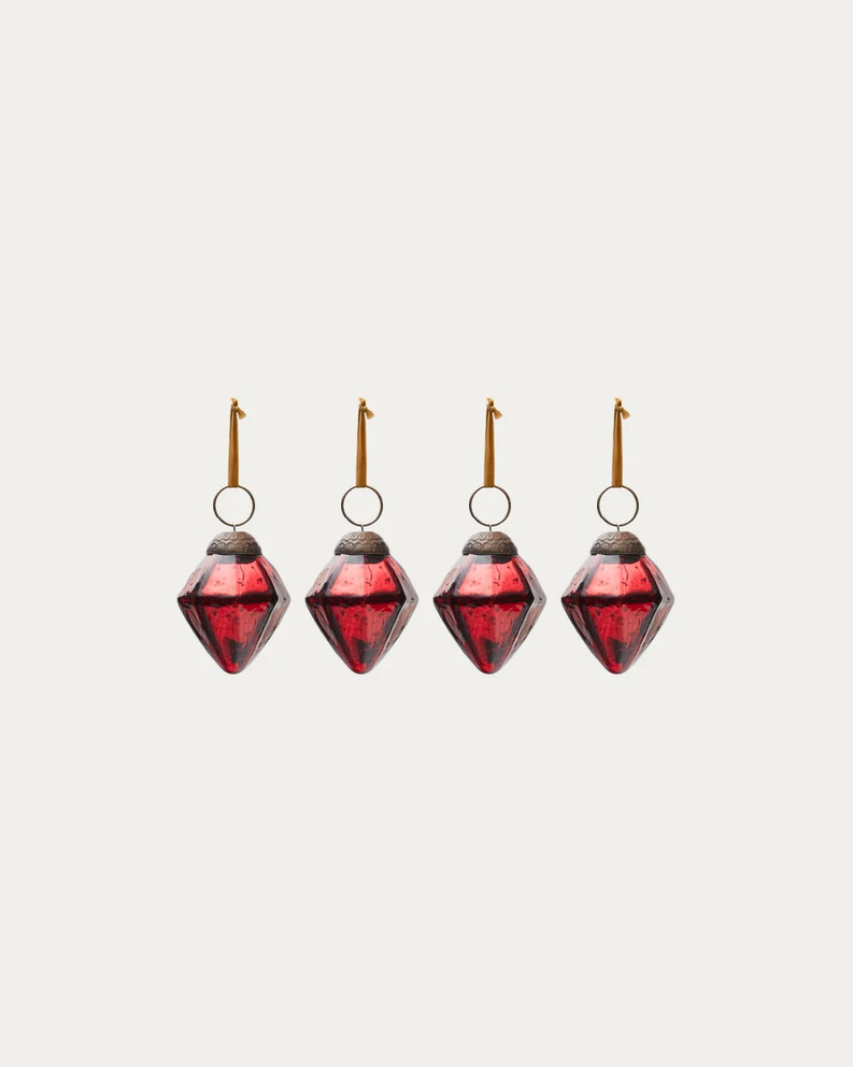 Argin set of 4 hanging ornaments made of red recycled glass. 6 cm