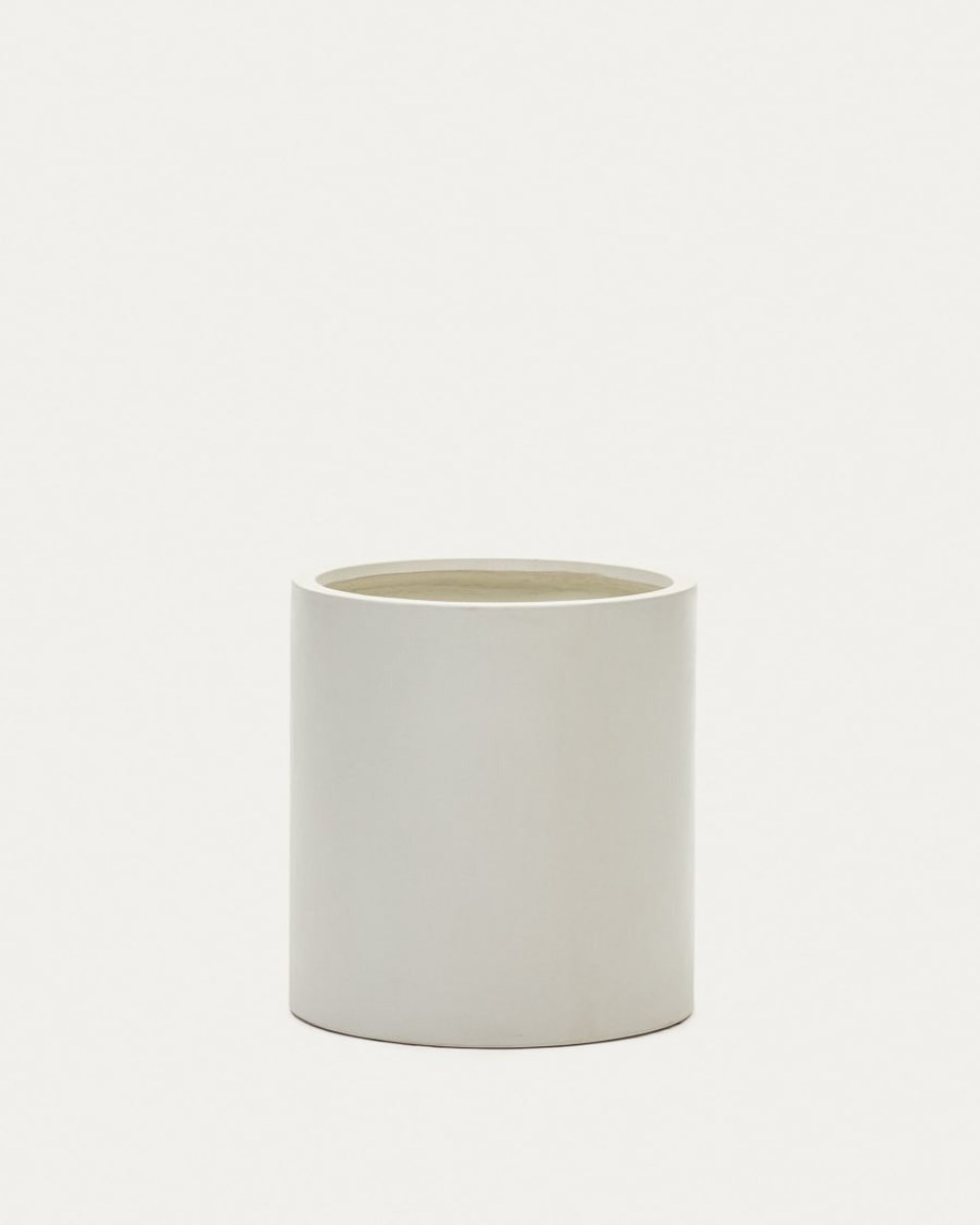 Aiguablava plant pot in white cement.  52 cm