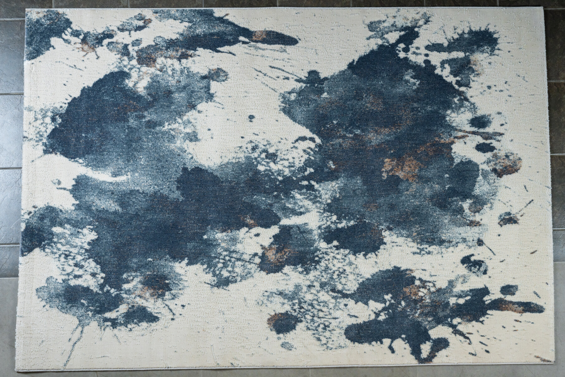 RUG 160X230CM
