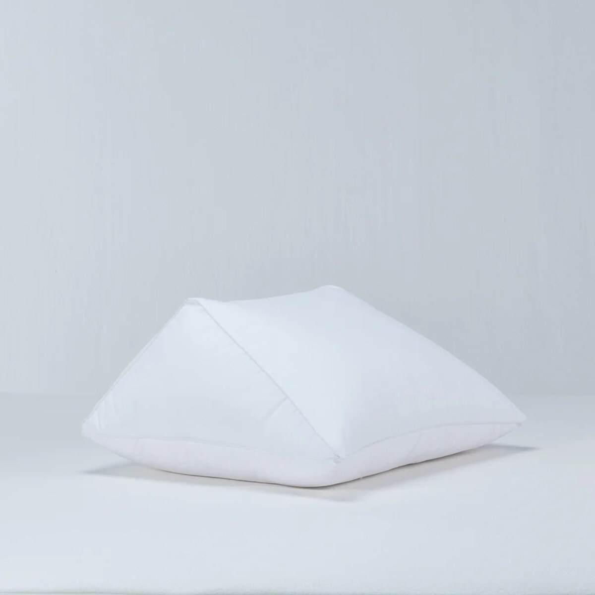 COVER - LEG PILLOW (WHITE)