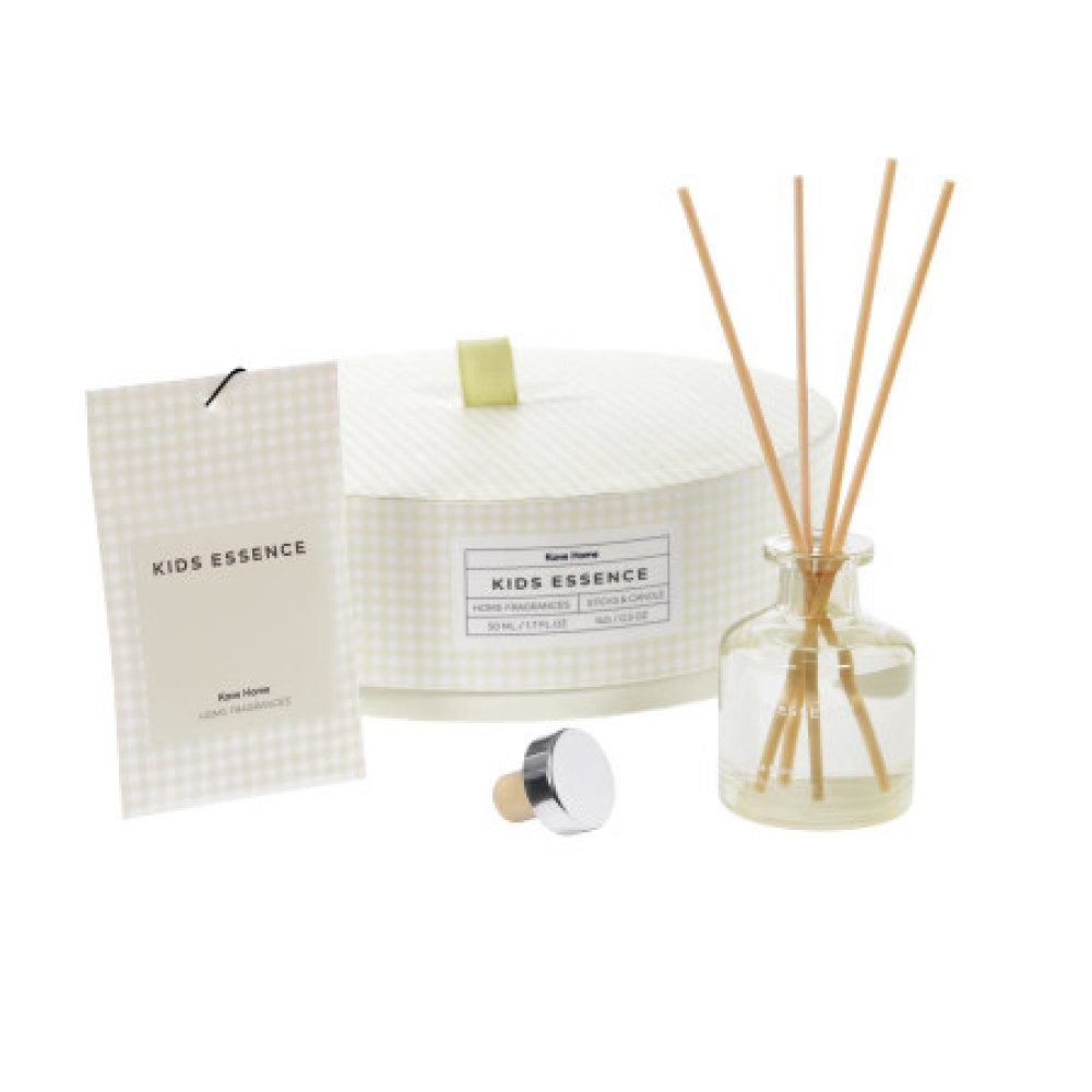 Kids Essence set of 50 ml diffuser and scented bag