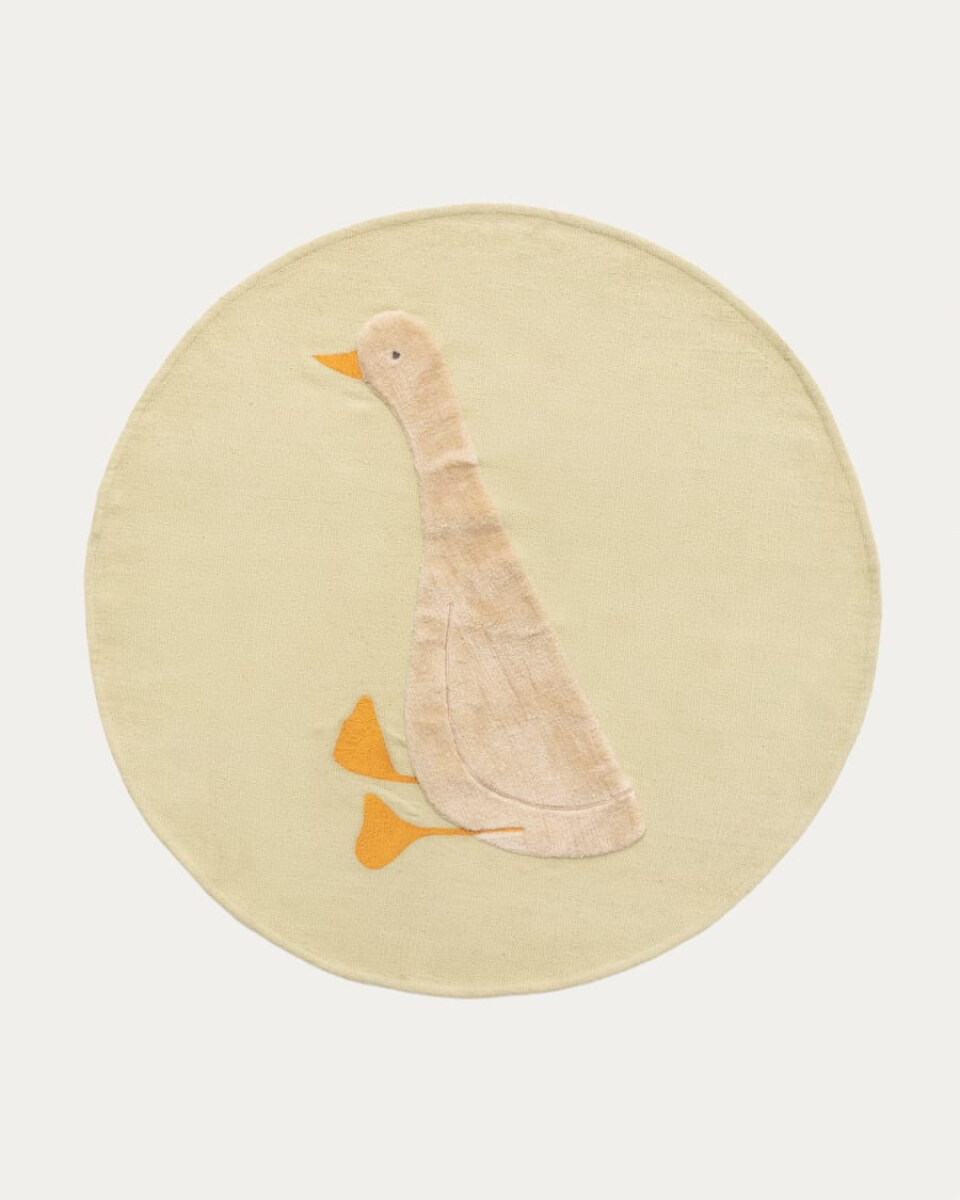 Milu green. 100% cotton rug with a goose feature.  100 cm
