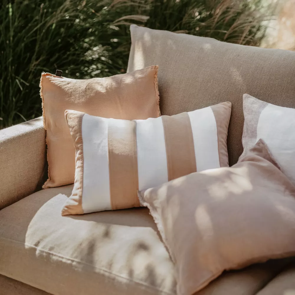 DECORATIVE CUSHIONS