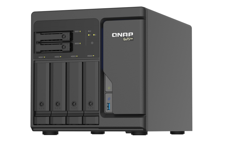 QNAP TS-h686-D1602-8G Intel® Xeon® D desktop QuTS hero NAS with four 2.5GbE ports designed for real-time SnapSync data backup and virtual machine applications