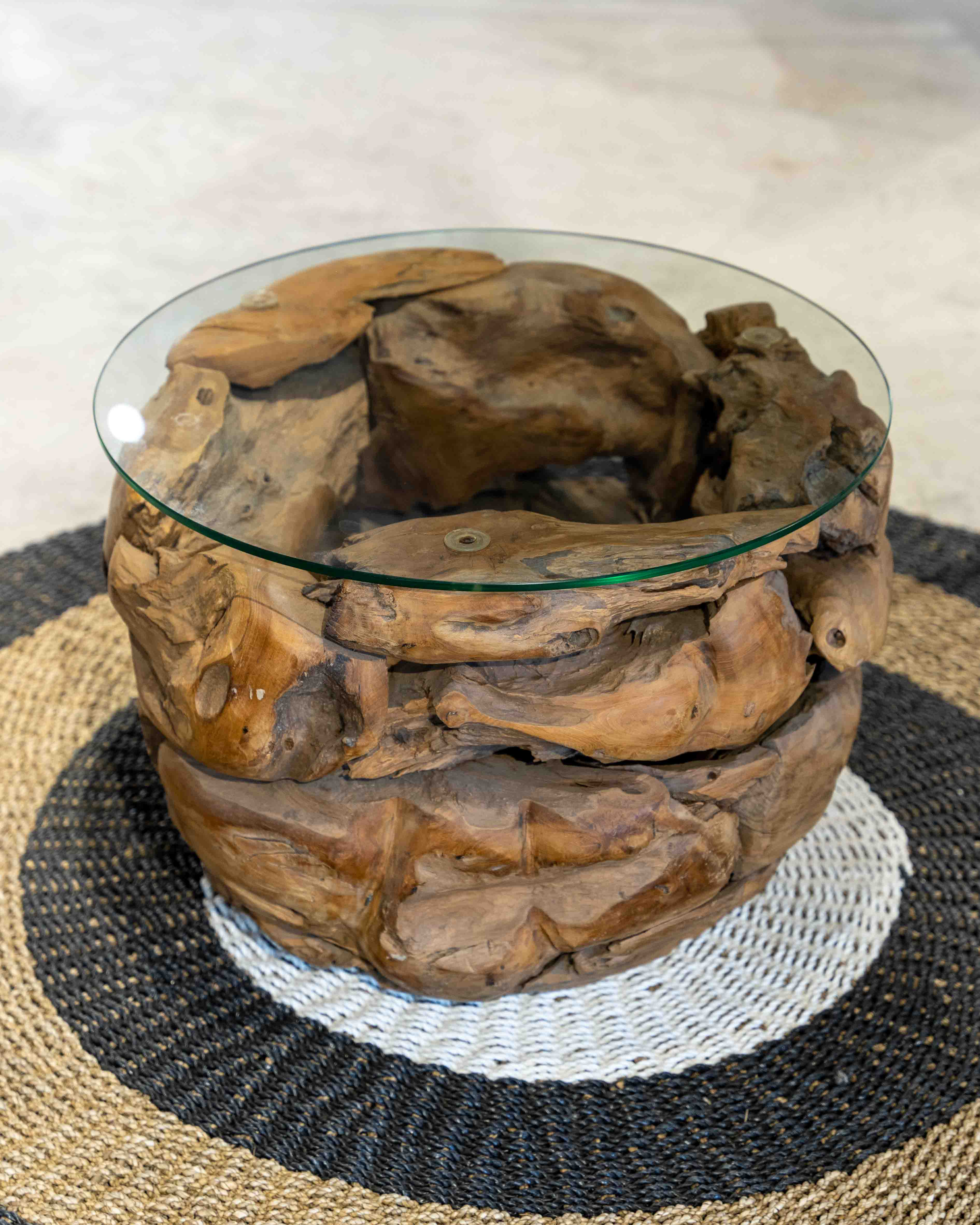 ROUND BOWL TEMPEL HOLE COFFETABLE WITH GLASS- 60X60X45CM